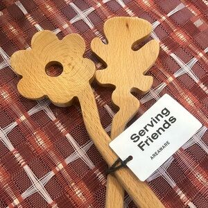 Areaware Serving Friends Wood Flower Serving Spoon Set Selena Liu